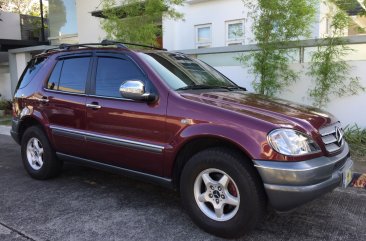 Maroon Mercedes-Benz 320 2004 for sale in Automatic