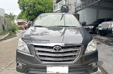 White Toyota Innova 2015 for sale in Automatic