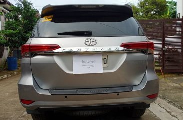 Selling White Toyota Fortuner 2017 in Pasig