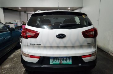 Selling White Kia Sportage 2013 in Rizal