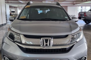 Sell White 2017 Honda BR-V in Makati