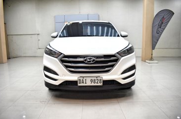 2018 Hyundai Tucson  2.0 CRDi GL 6AT 2WD (Dsl) in Lemery, Batangas