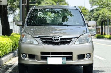 2011 Toyota Avanza  1.5 G A/T in Makati, Metro Manila