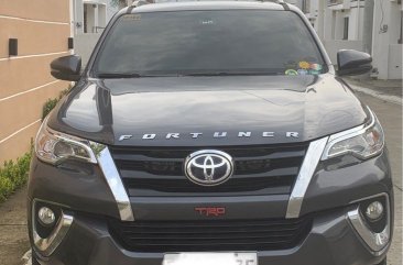 Selling White Toyota Fortuner 2018 in Biñan