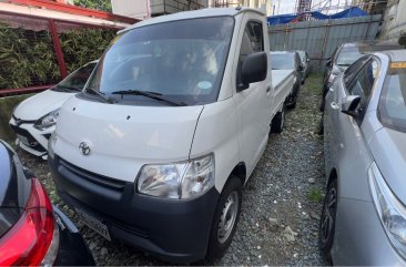Selling White Toyota Lite Ace 2023 in Quezon City