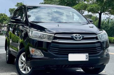 Sell White 2017 Toyota Innova in Makati