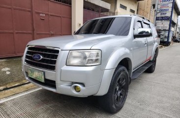 Selling Silver Ford Everest 2008 in Quezon City