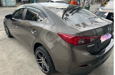 Sell White 2018 Mazda 3 in Malabon