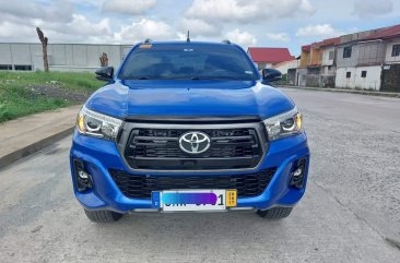 Selling White Toyota Hilux 2019 in Marikina