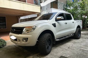 Sell White 2014 Ford Ranger in Quezon City