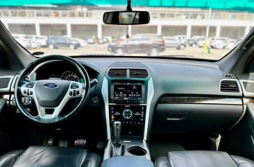 White Ford Explorer 2014 for sale in Makati