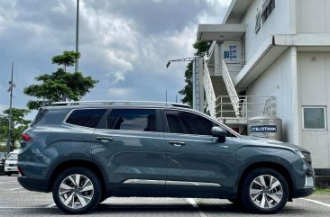 Selling White Geely Okavango 2021 in Makati