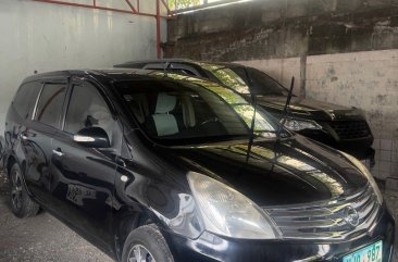 Selling Silver Nissan Grand Livina 2013 in Pasay