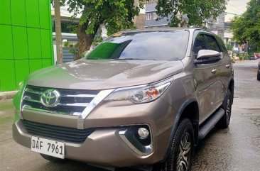 White Toyota Fortuner 2018 for sale in Automatic