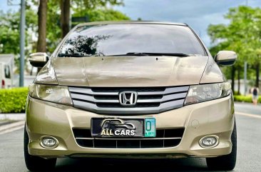 Selling White Honda City 2009 in Makati