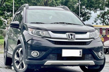 White Honda BR-V 2018 for sale in Automatic