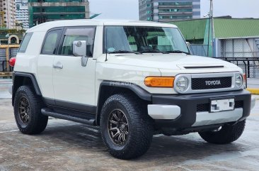 2017 Toyota FJ Cruiser  4.0L V6 in Manila, Metro Manila