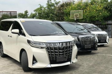 2020 Toyota Alphard  3.5 Gas AT in Manila, Metro Manila