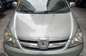 2006 Toyota Innova  2.8 E Diesel MT in Manila, Metro Manila