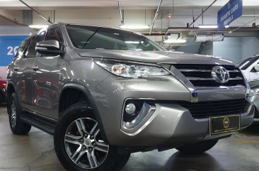 2017 Toyota Fortuner  2.4 G Diesel 4x2 AT in Quezon City, Metro Manila