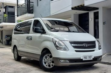 2012 Hyundai Starex  2.5 CRDi GLS 5 AT(Diesel Swivel) in Quezon City, Metro Manila