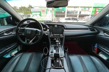 Sell White 2019 Honda Civic in Manila