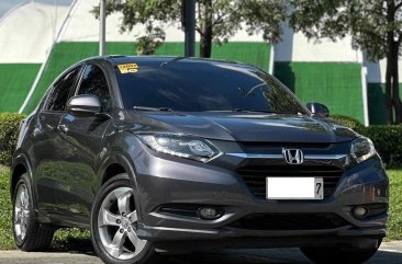 Sell White 2016 Honda Hr-V in Makati