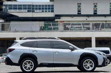 Sell Green 2021 Subaru Outback in Makati