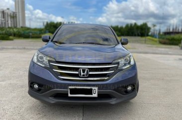 Sell White 2013 Honda Cr-V in Pasig