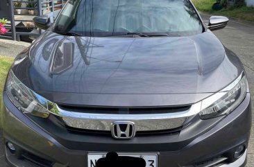 Sell White 2017 Honda Civic in Quezon City