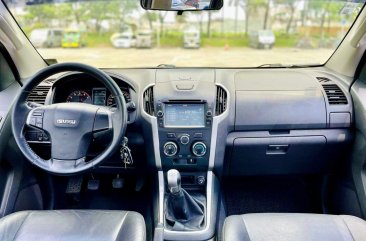 Sell White 2016 Isuzu D-Max in Makati