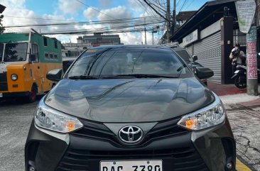 Selling White Toyota Vios 2022 in Quezon City