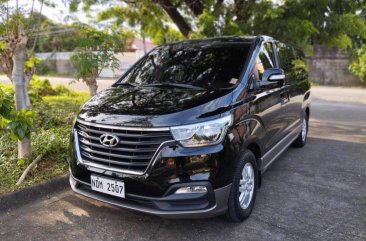 White Hyundai Starex 2019 for sale in Las Piñas