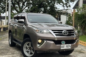 White Toyota Fortuner 2018 for sale in Automatic