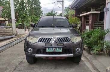 Sell White 2013 Mitsubishi Montero in San Pablo