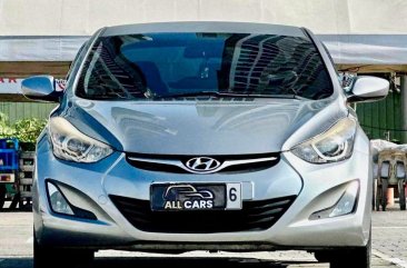 Sell White 2014 Hyundai Elantra in Makati