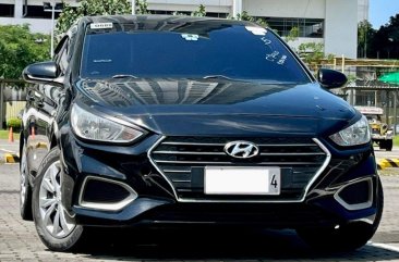 Sell White 2019 Hyundai Accent in Makati