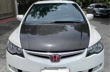 Selling Pearl White Honda Civic 2006 in Pasig