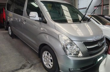 Sell White 2013 Hyundai Grand starex in Pasig