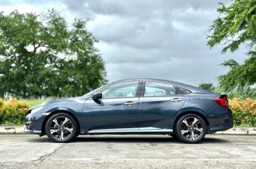 Sell White 2018 Honda Civic in Manila