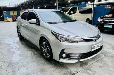 Sell White 2017 Toyota Corolla altis in Las Piñas