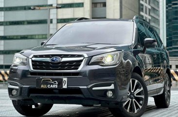 White Subaru Forester 2018 for sale in Automatic