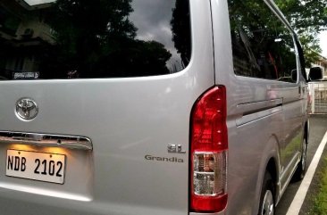 White Toyota Hiace 2016 for sale in Manual