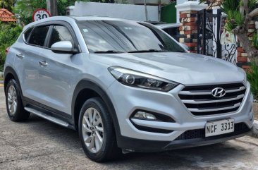 White Hyundai Tucson 2016 for sale in Automatic