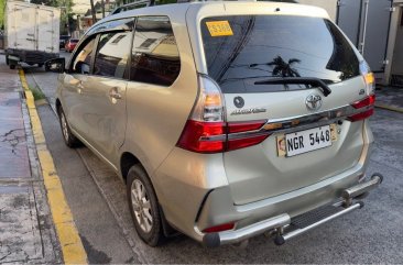 Selling White Toyota Avanza 2021 in Quezon City