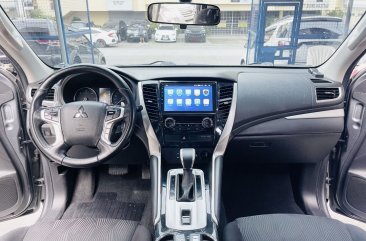 White Mitsubishi Montero sport 2018 for sale in Las Piñas