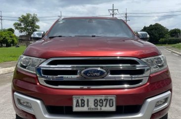 Selling White Ford Everest 2016 in Biñan