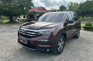 Selling White Honda Pilot 2017 in Manila