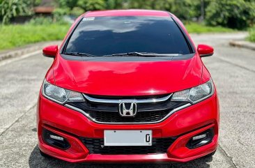 Selling White Honda Jazz 2018 in Manila