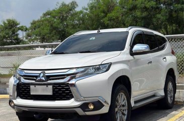 Selling White Mitsubishi Montero sport 2017 in Manila